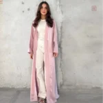 Abaya Kimono rose avec une coupe élégante et moderne