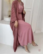 Abaya rose chic pour toutes occasions