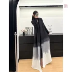 Abaya kimono chic avec un design minimaliste