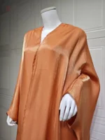 Abaya fluide, confort et sophistication réunis