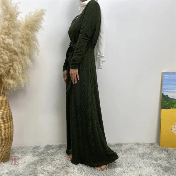 Kimono Abaya moderne en teinte vert armé