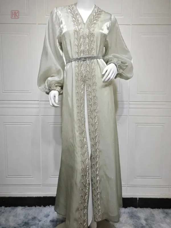 Style chic avec abaya verte