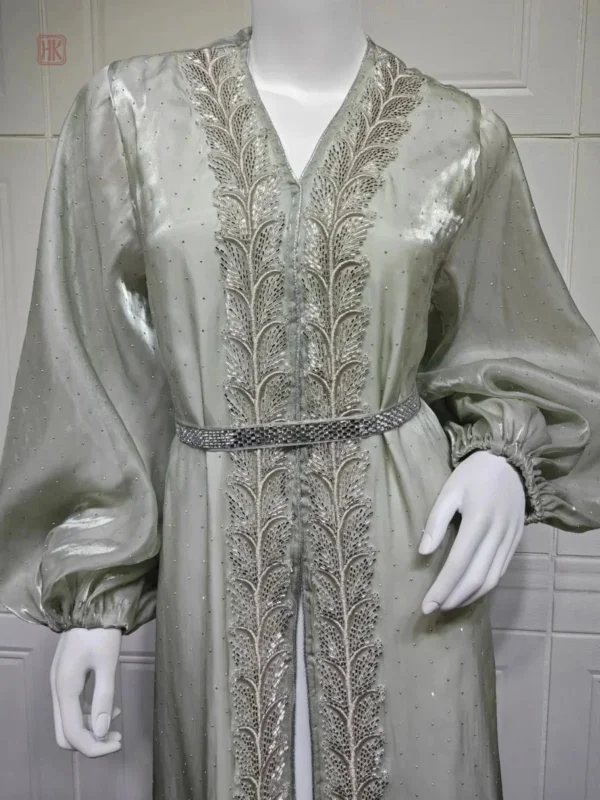 Abaya moderne en teinte verte
