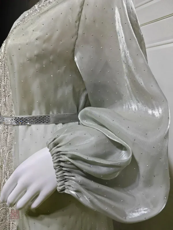 Kimono léger pour occasions spéciales