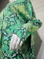Kimono fluide vert, confort et style