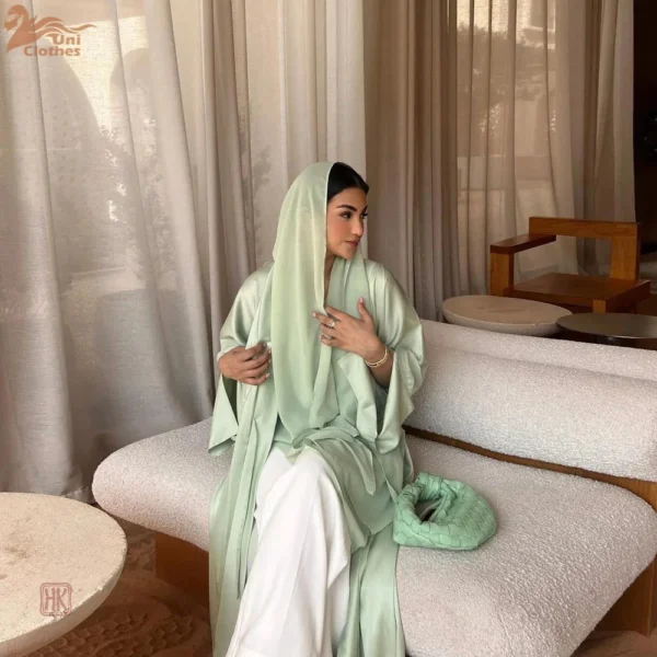 Abaya Kimono en satin vert, style moderne