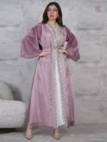 Abaya en violet avec motif transparent