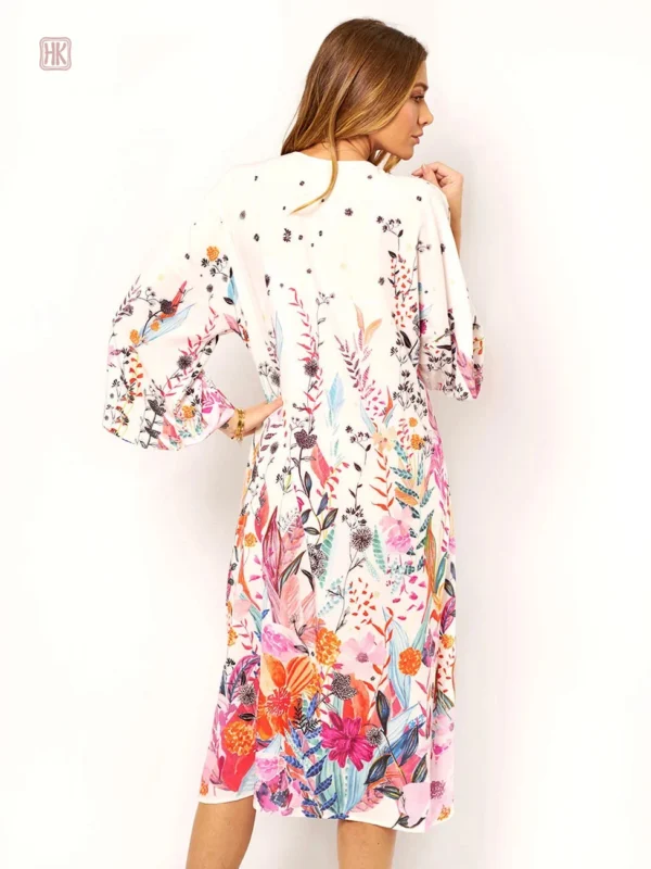 Style décontracté en kimono à fleurs blanches