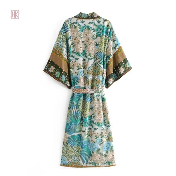 Kimono bleu boho, parfait pour un look décontracté