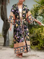 Kimono Bohème Noir Floral pour Femme