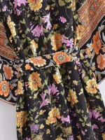 Kimono floral pour une touche bohème chic