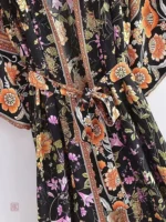 Kimono Femme noir avec design floral