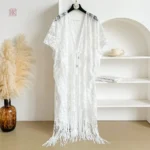 Vêtement boho chic avec franges élégantes