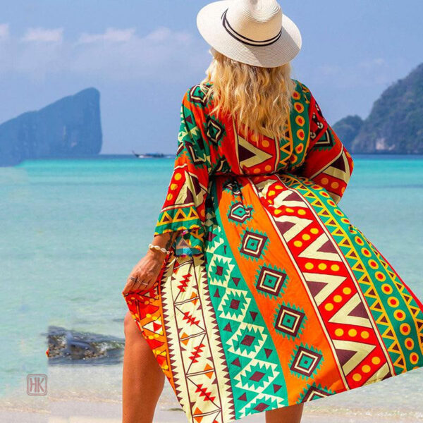 Kimono à motifs colorés, tendance féminine