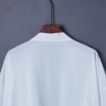 Kimono élégant blanc pour look décontracté