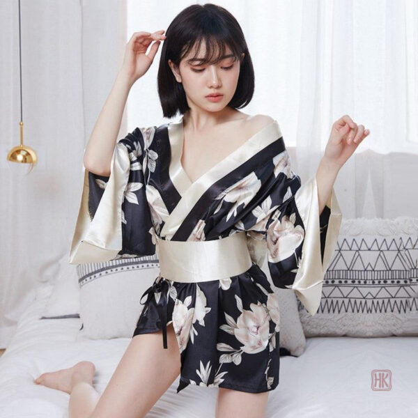 kimono-court-femme-japonais-1 Kimono Court Femme Japonais