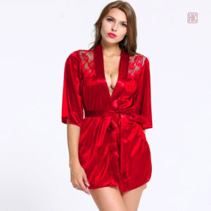 Kimono court femme en satin pour des nuits élégantes