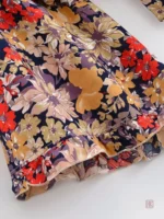 Veste légère vintage à fleurs, parfaite pour l'été