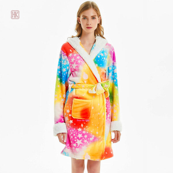 Pyjama kimono avec motif licorne, idéal pour la nuit