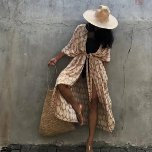 Robe kimono légère pour les journées ensoleillées