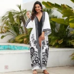 Robe kimono estivale avec motif floral