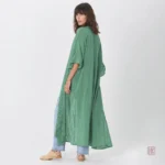 Kimono d'été aux couleurs bleu vert pour un look décontracté