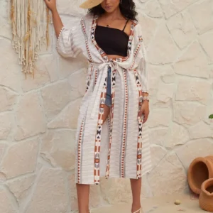 Robe kimono légère avec motifs colorés