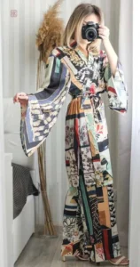 Kimono léger pour la plage avec imprimés