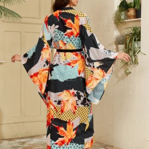 Robe kimono élégante avec manches larges