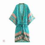 Kimono de plage court, idéal pour se protéger du soleil