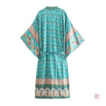 Vêtement d'été chic, kimono court pour un style décontracté