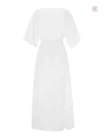 Style décontracté avec ce kimono de plage pour femme