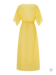 Style décontracté, kimono jaune pour une touche estivale