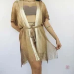 Élégant kimono doré avec franges pour l'été