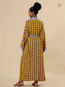 Kimono léger à motifs cœur, idéal pour l'été