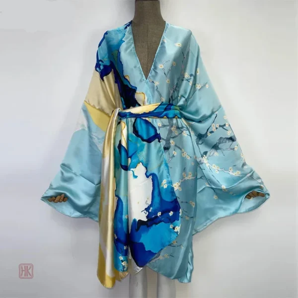 Robe kimono idéale pour la plage, tissu aérien