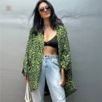 Veste kimono femme au motif léopard vert, style estival