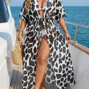 Kimono femme estival, motif noir et blanc