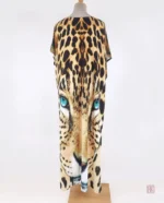 Robe kimono à imprimé tigre pour les journées ensoleillées
