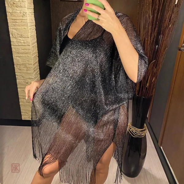 Robe kimono brillante pour les journées ensoleillées