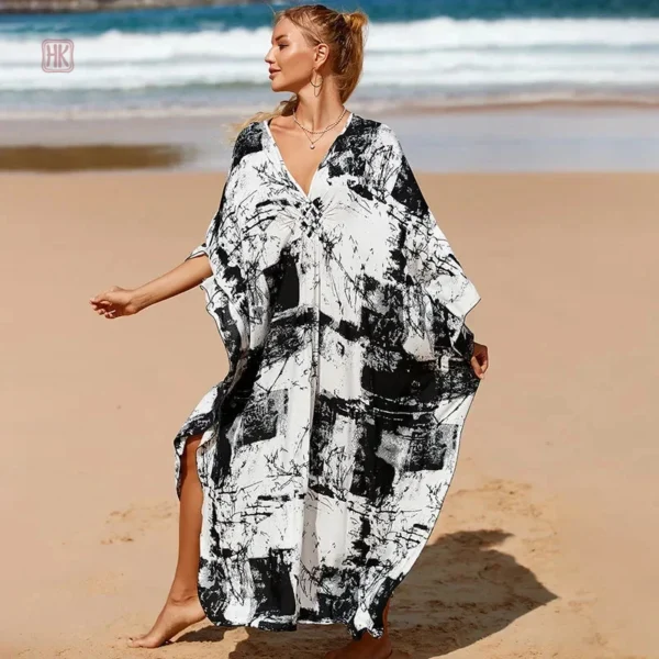 Kimono de plage noir et blanc élégant et léger