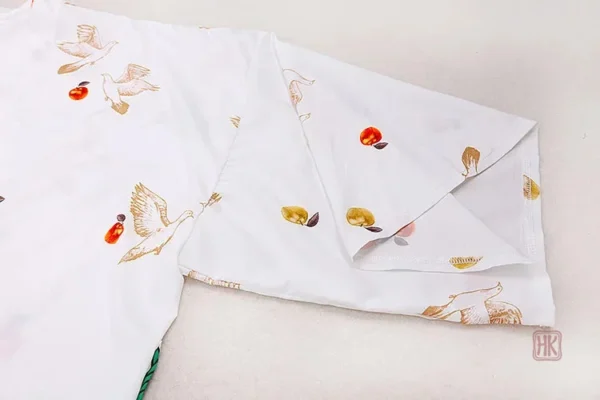 Kimono vert avec design floral