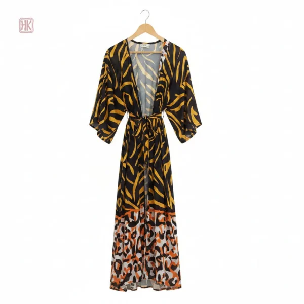 Vêtement de plage stylé avec motifs orange et noir