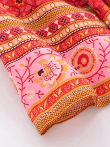 Kimono d'été élégant en rouge vif