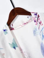 Kimono de plage avec design rétro