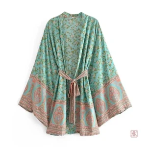 Robe kimono légère pour l'été