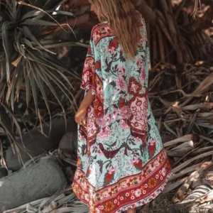 Kimono de plage vert floral