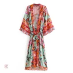 Robe kimono à motifs floraux verts