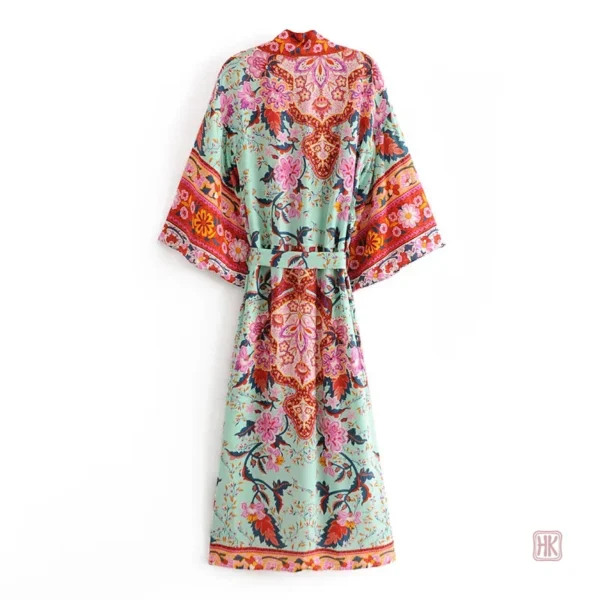 Vêtement léger pour l'été, kimono floral