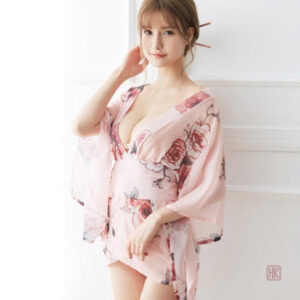 Kimono femme court fleuri élégant et léger